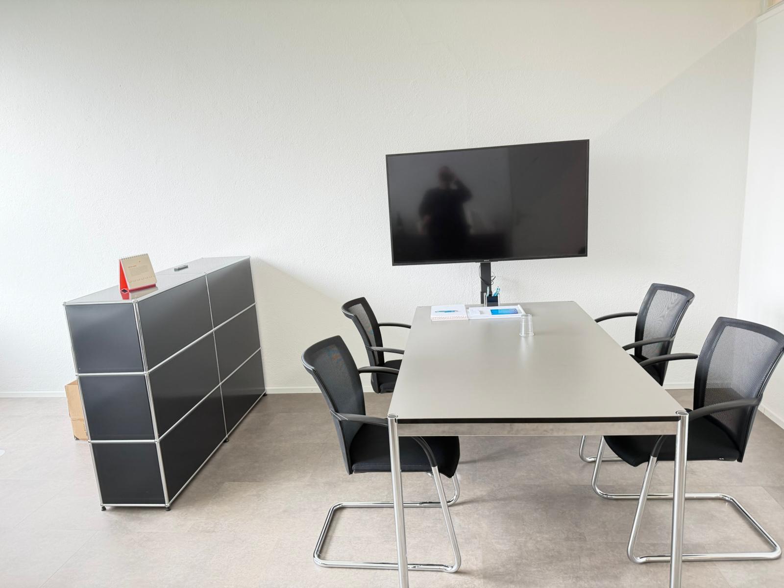 Beratungszimmer im BERNINA Creative Center, Steckborn